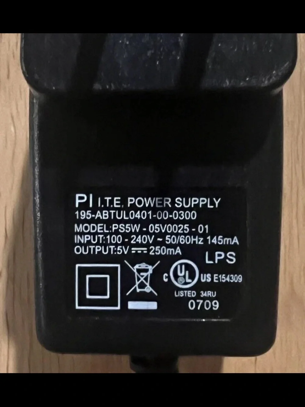 Genuine ZOMM Wireless Leash Power Adapter 5V 250mA OEM Charger